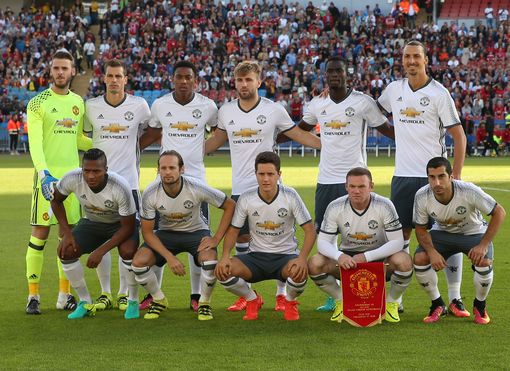 更因为他们 更因为他们