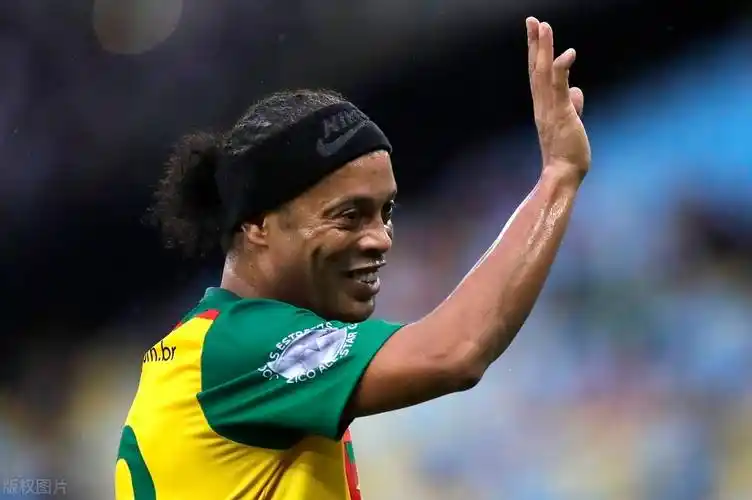 前正面临着 前正面临着